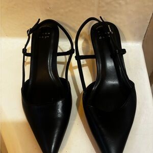 A New Day Black Pointed Toe Heels